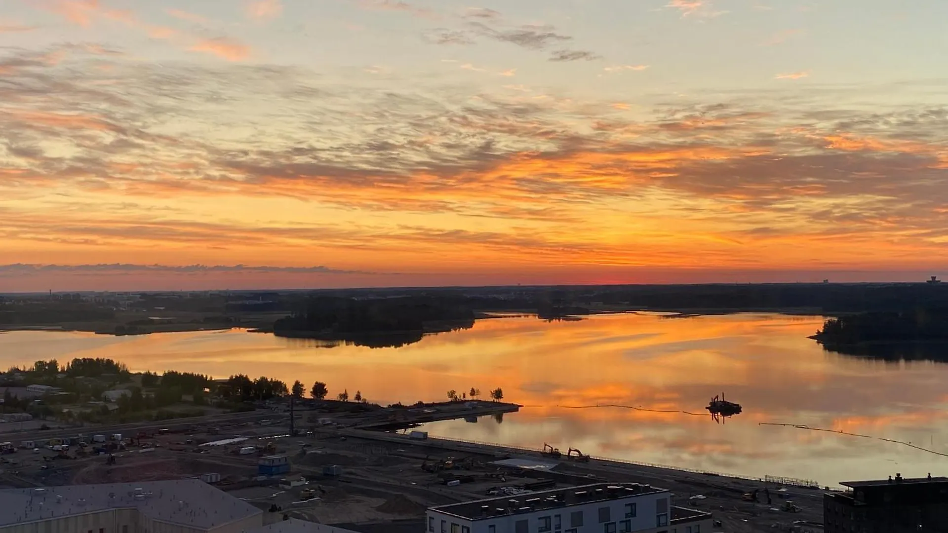 18Th Floor Helsinki High Point 1 Bdr Apartment With City View - Free Garage Parking Finland