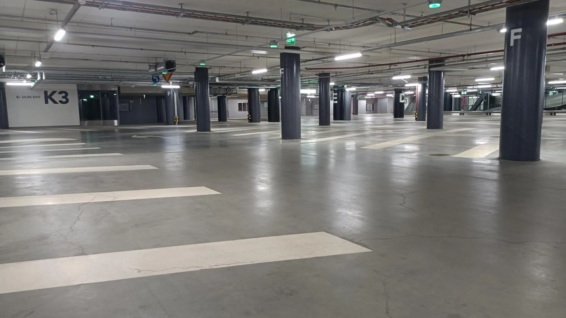 18Th Floor Helsinki High Point 1 Bdr Apartment With City View - Free Garage Parking